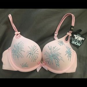Victoria’s Secret Bra